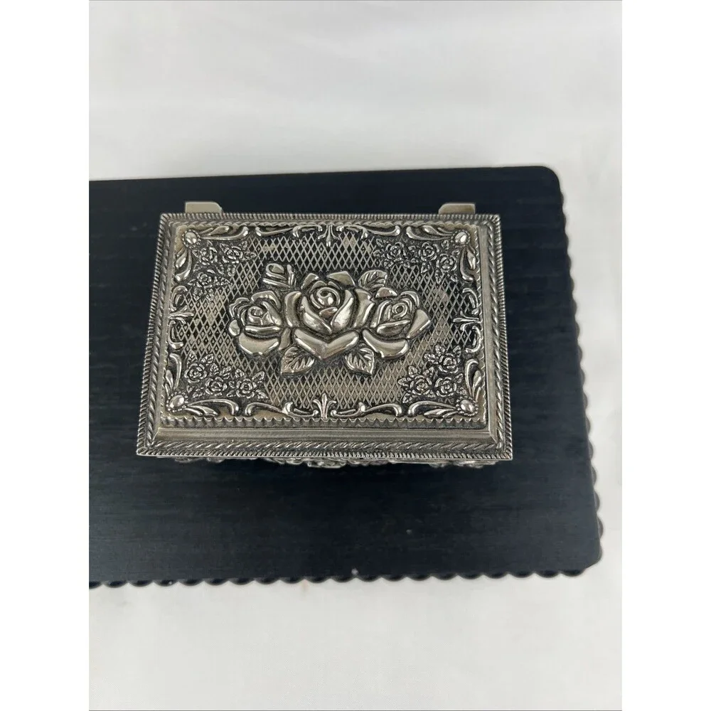 Silver Plated Pewter Rose Jewelry Box Trinket Box Velvet Lined Footed Vintage